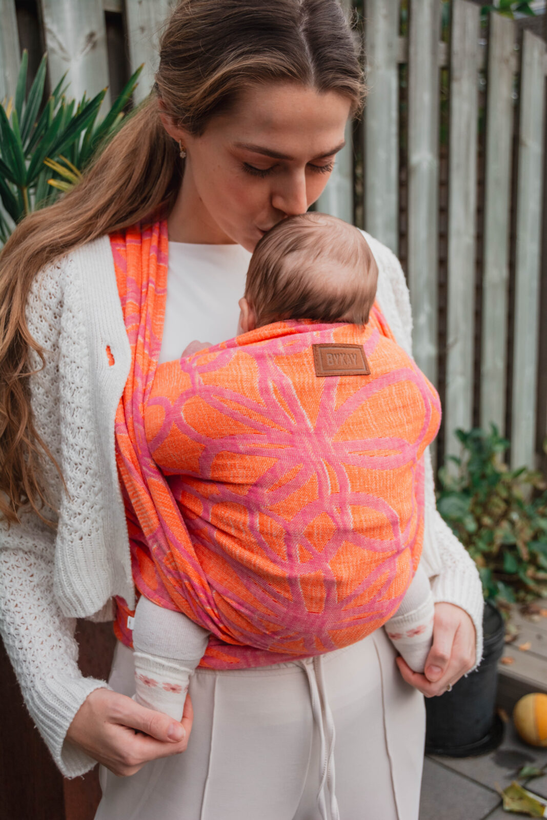 ByKay draagdoek Woven Orange Pink